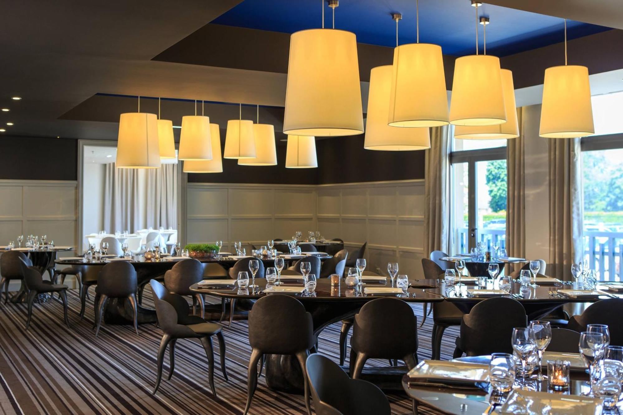 Renaissance Paris Hippodrome De St. Cloud Hotel Rueil-Malmaison Eksteriør billede