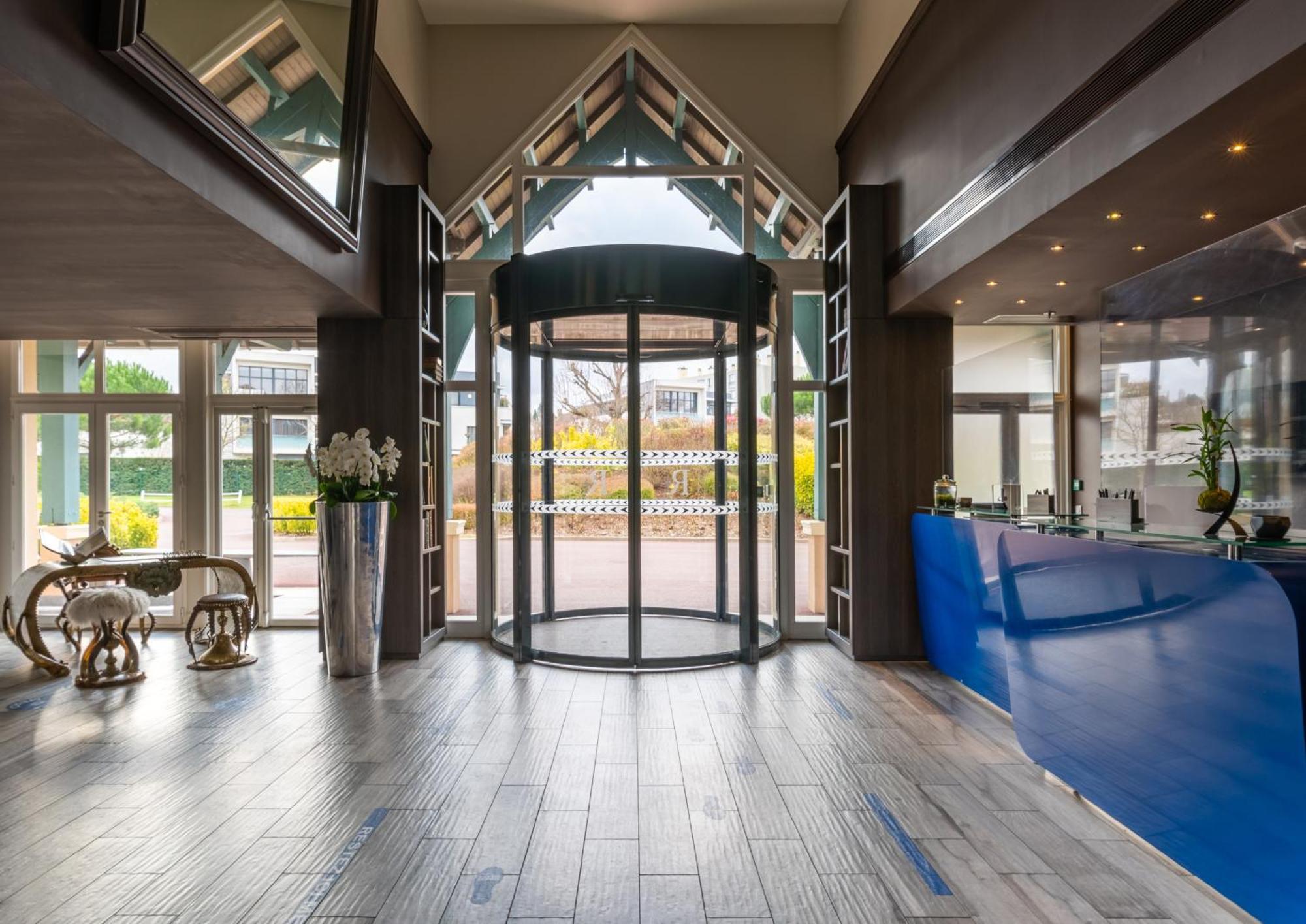 Renaissance Paris Hippodrome De St. Cloud Hotel Rueil-Malmaison Eksteriør billede