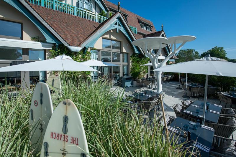 Renaissance Paris Hippodrome De St. Cloud Hotel Rueil-Malmaison Eksteriør billede