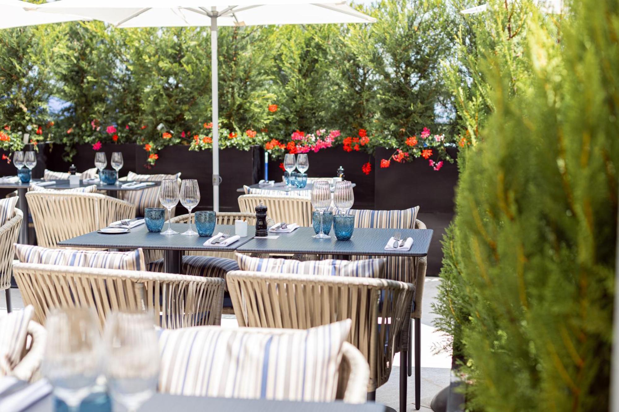 Renaissance Paris Hippodrome De St. Cloud Hotel Rueil-Malmaison Eksteriør billede