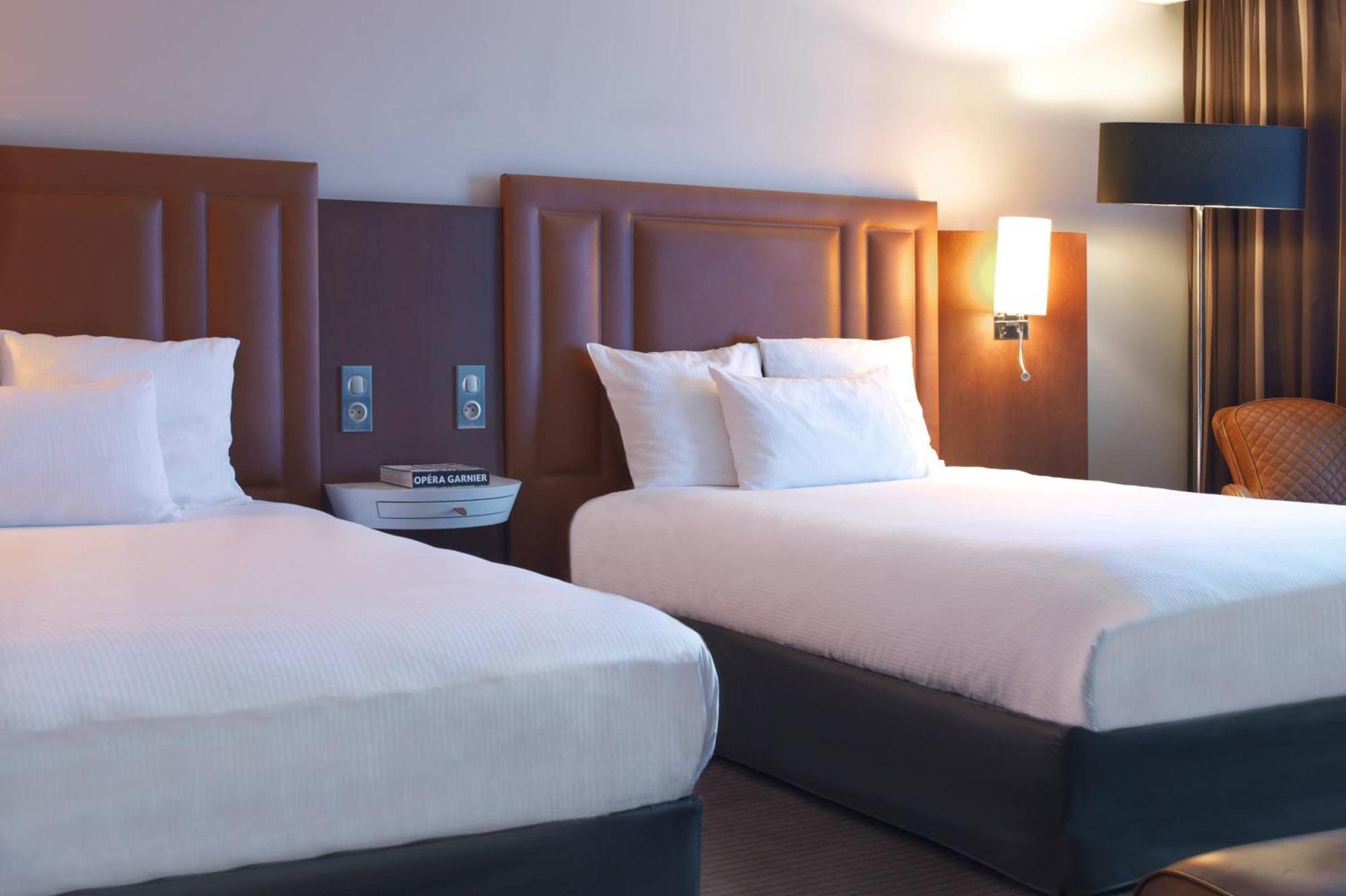 Renaissance Paris Hippodrome De St. Cloud Hotel Rueil-Malmaison Eksteriør billede