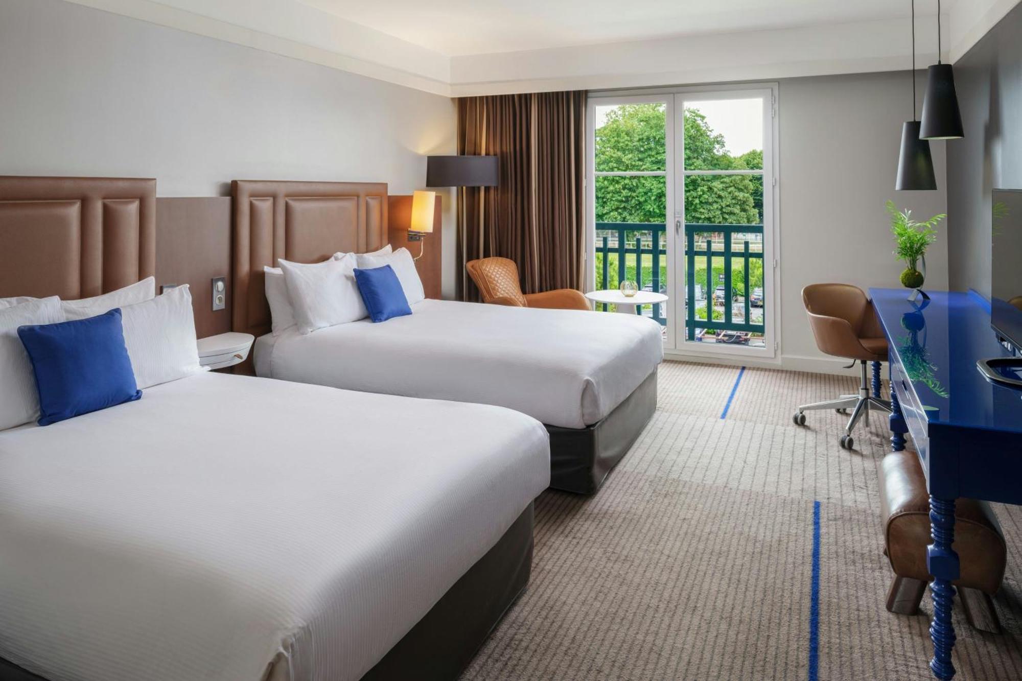 Renaissance Paris Hippodrome De St. Cloud Hotel Rueil-Malmaison Eksteriør billede