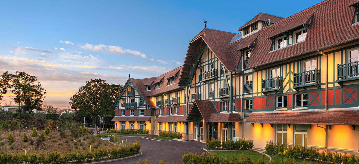 Renaissance Paris Hippodrome De St. Cloud Hotel Rueil-Malmaison Eksteriør billede